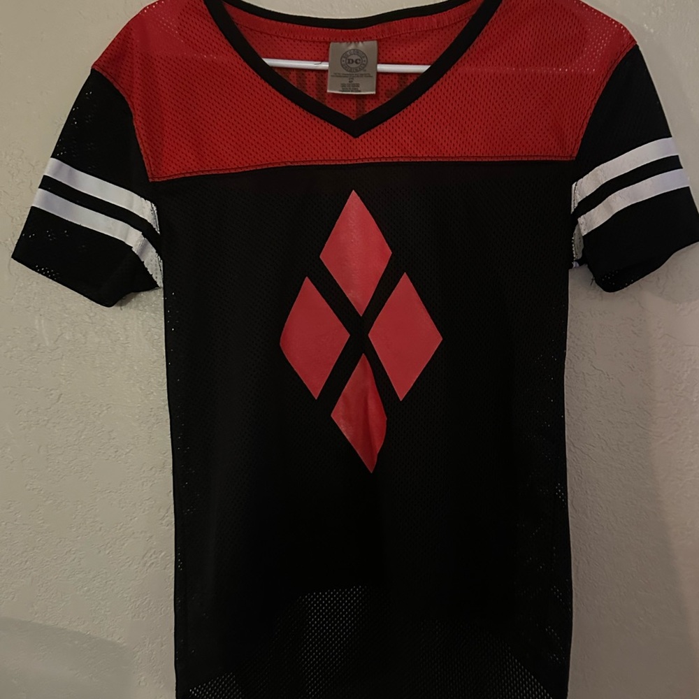 Harley Quinn V-Neck Jersey